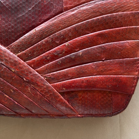 Vintage Snakeskin and Leather Clutch Crossbody Shoulder Bag Red and Black - Picture 3 of 11